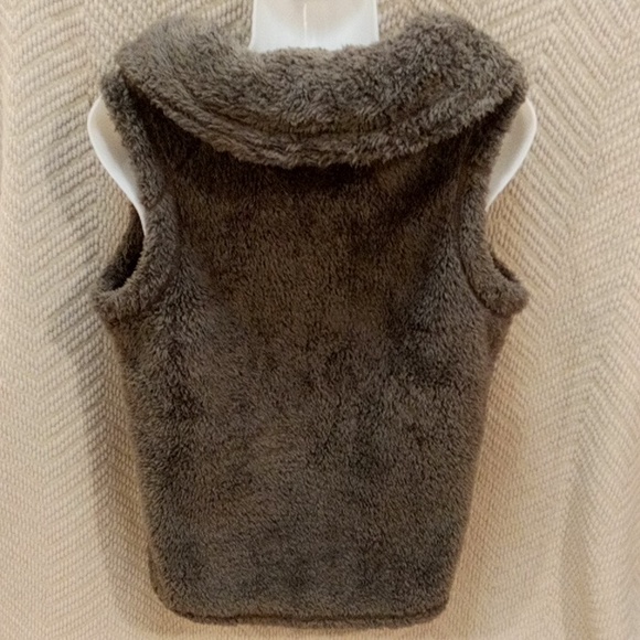 i Sapparel Sage Green Sherpa & Leather Vest! Convertible Collar/Hood! - Picture 3 of 13
